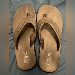 Men’s Flojos Black Flip Flops, size 10.  EUC